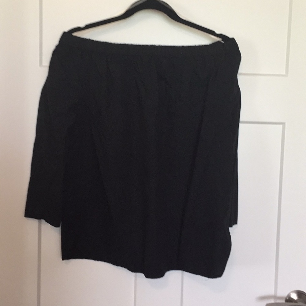 Women’s off shoulder cotton shirt